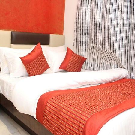 Hotel Snow White Inn นิวเดลี ภายนอก รูปภาพ