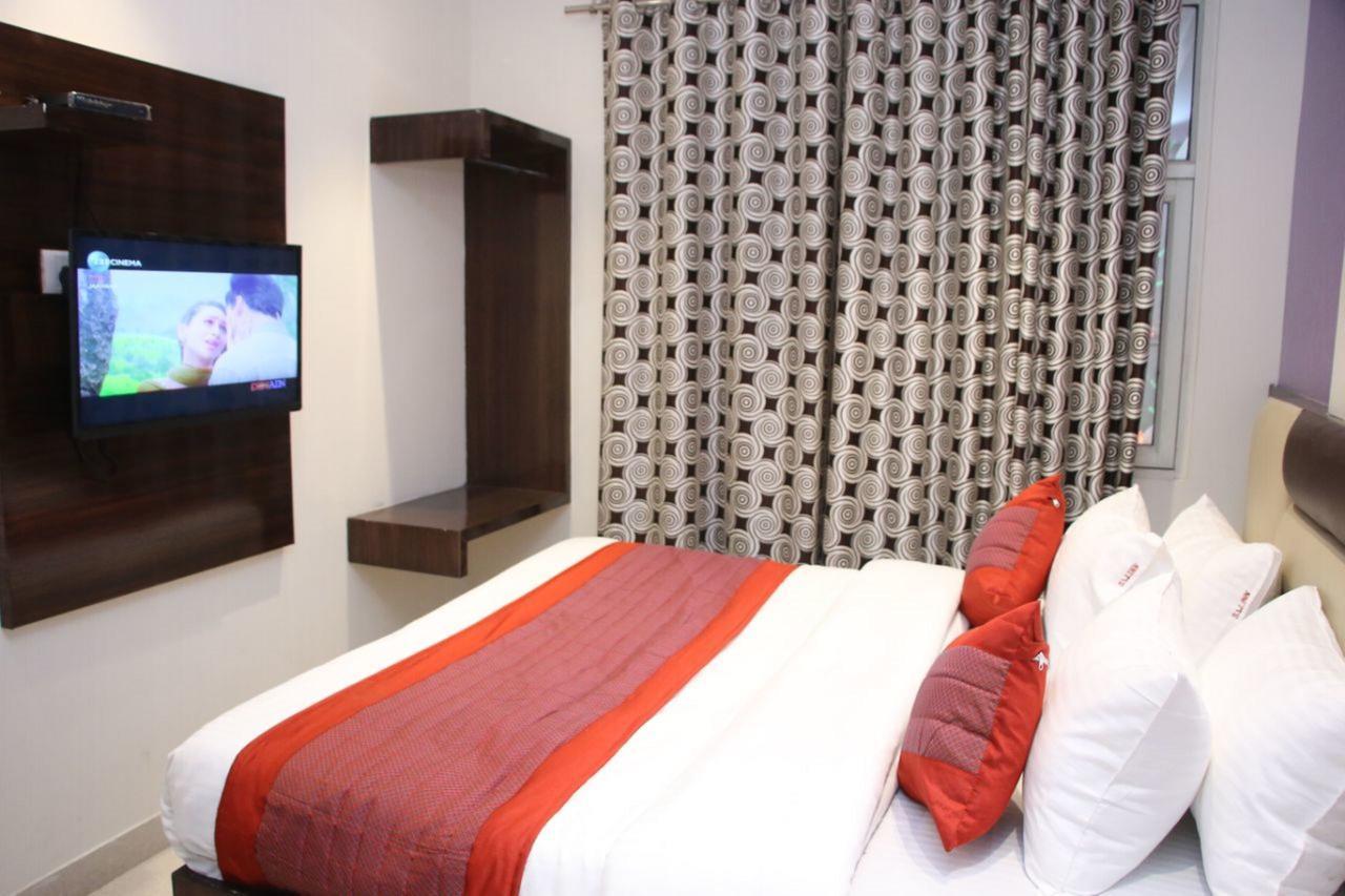 Hotel Snow White Inn นิวเดลี ภายนอก รูปภาพ